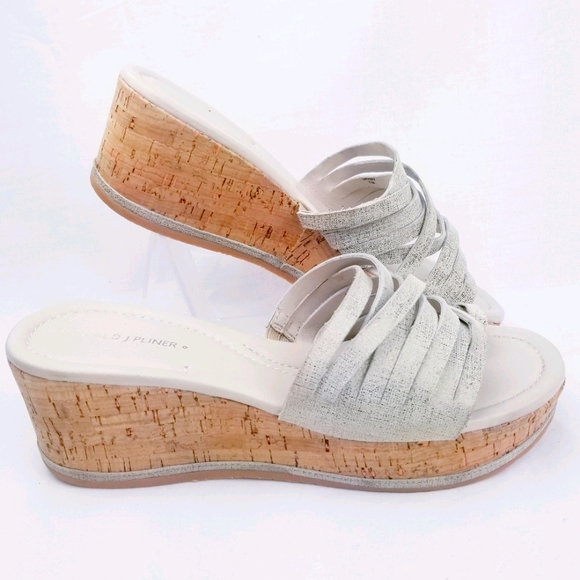 Donald J. Pliner Shoes - Donald J Pliner Sheena 2 Platform Sandals 7.5 EUC